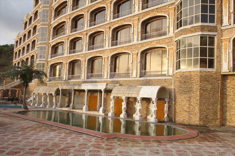 Hotel Imperial Executive, Andheri Mumbai Exterior foto